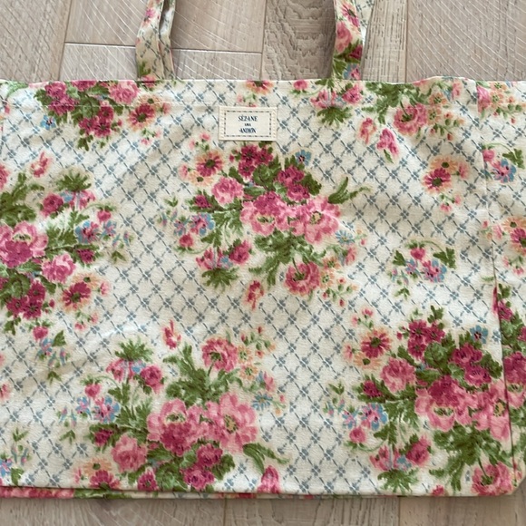 Sezane Floral Summer Totebag. Pink - Picture 6 of 7